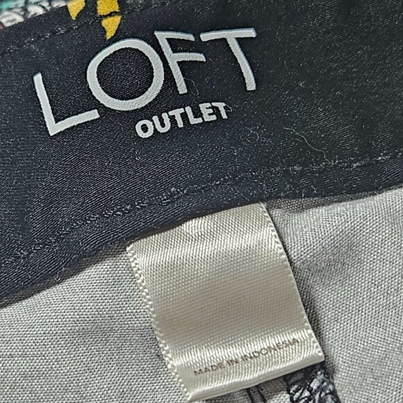 Loft Outlet Floral Print Black Skinny Legging Jeans Womens Size 8 Denim Pants - Picture 6 of 6